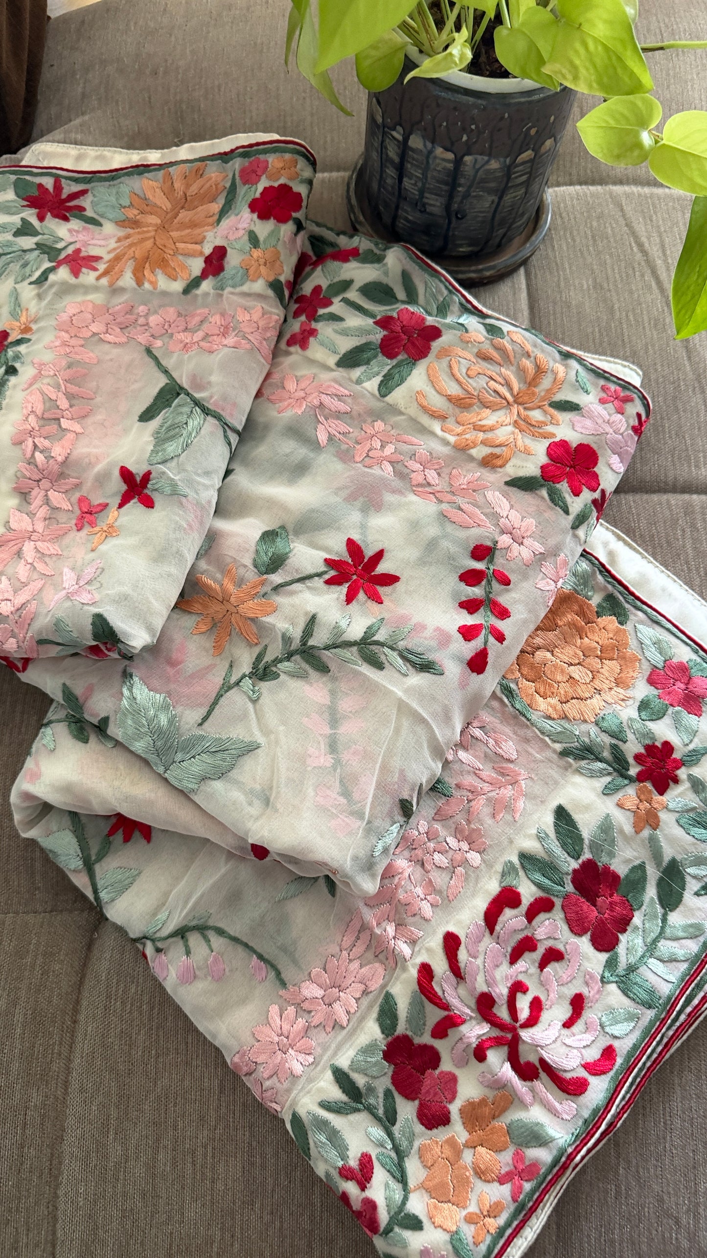 Heirloom Ivory Floral Parsi Gara Dupatta