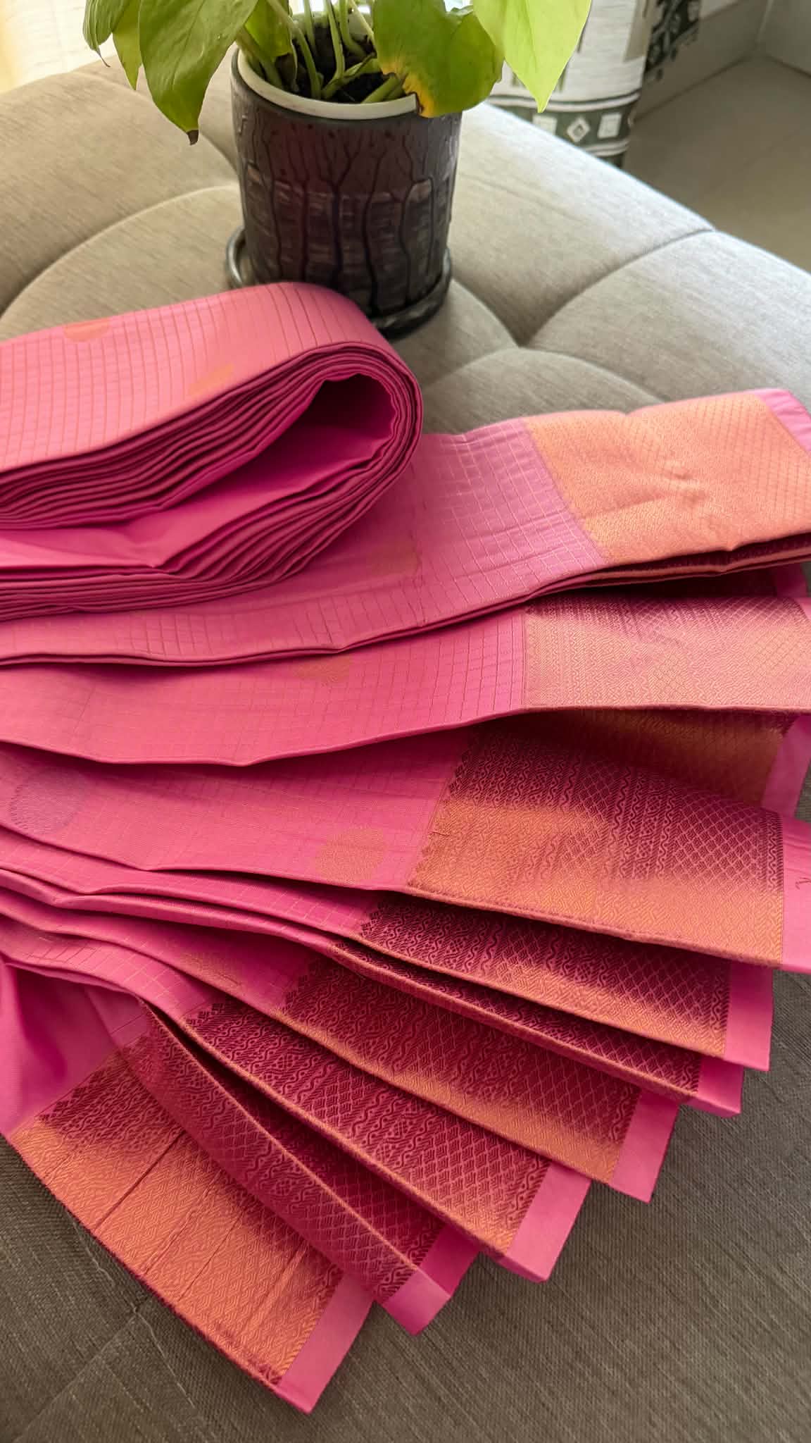 Designer Pink Checked Silk Saree