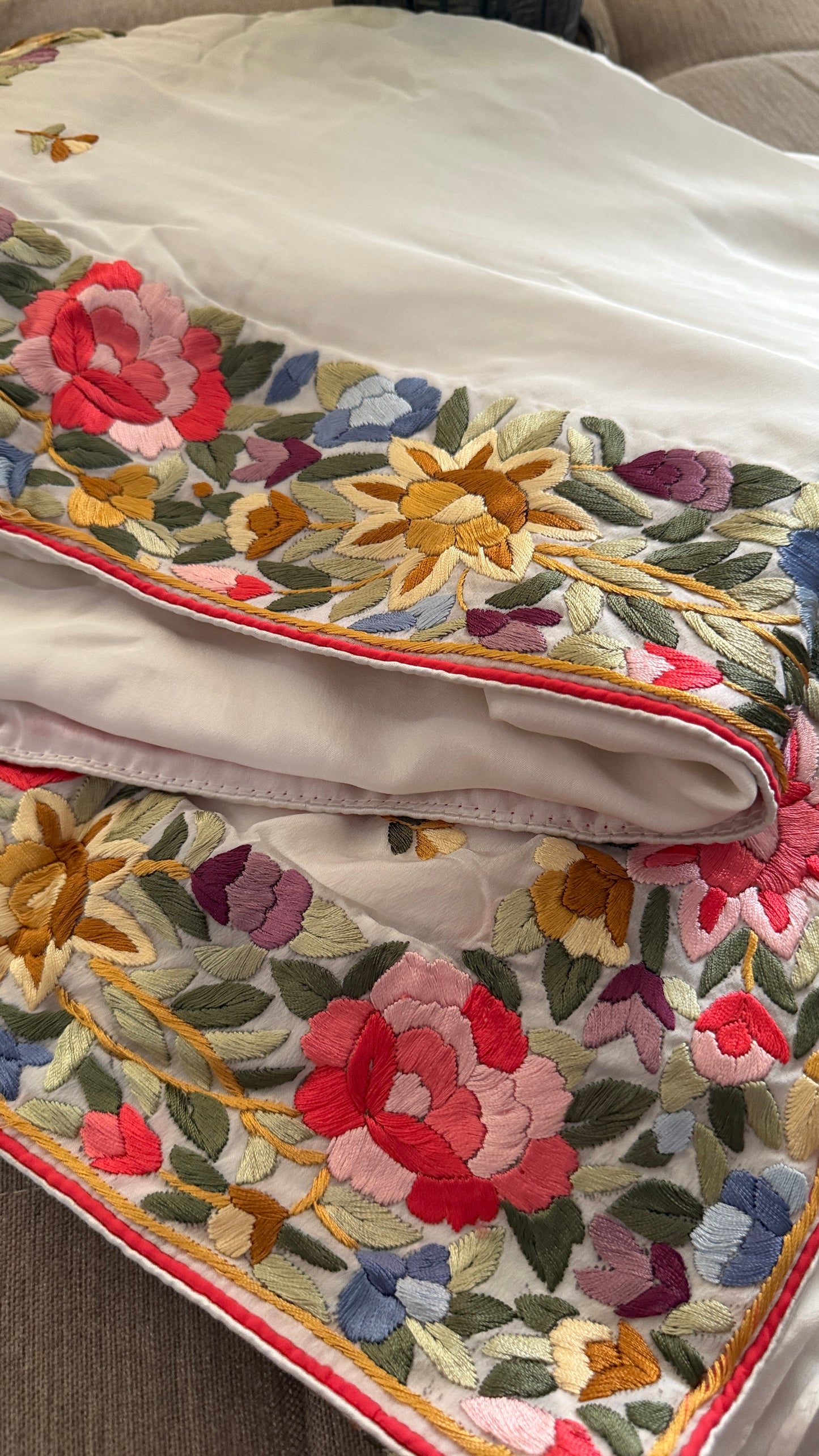 Designer Ivory White Crepe Silk Parsi Gara Saree