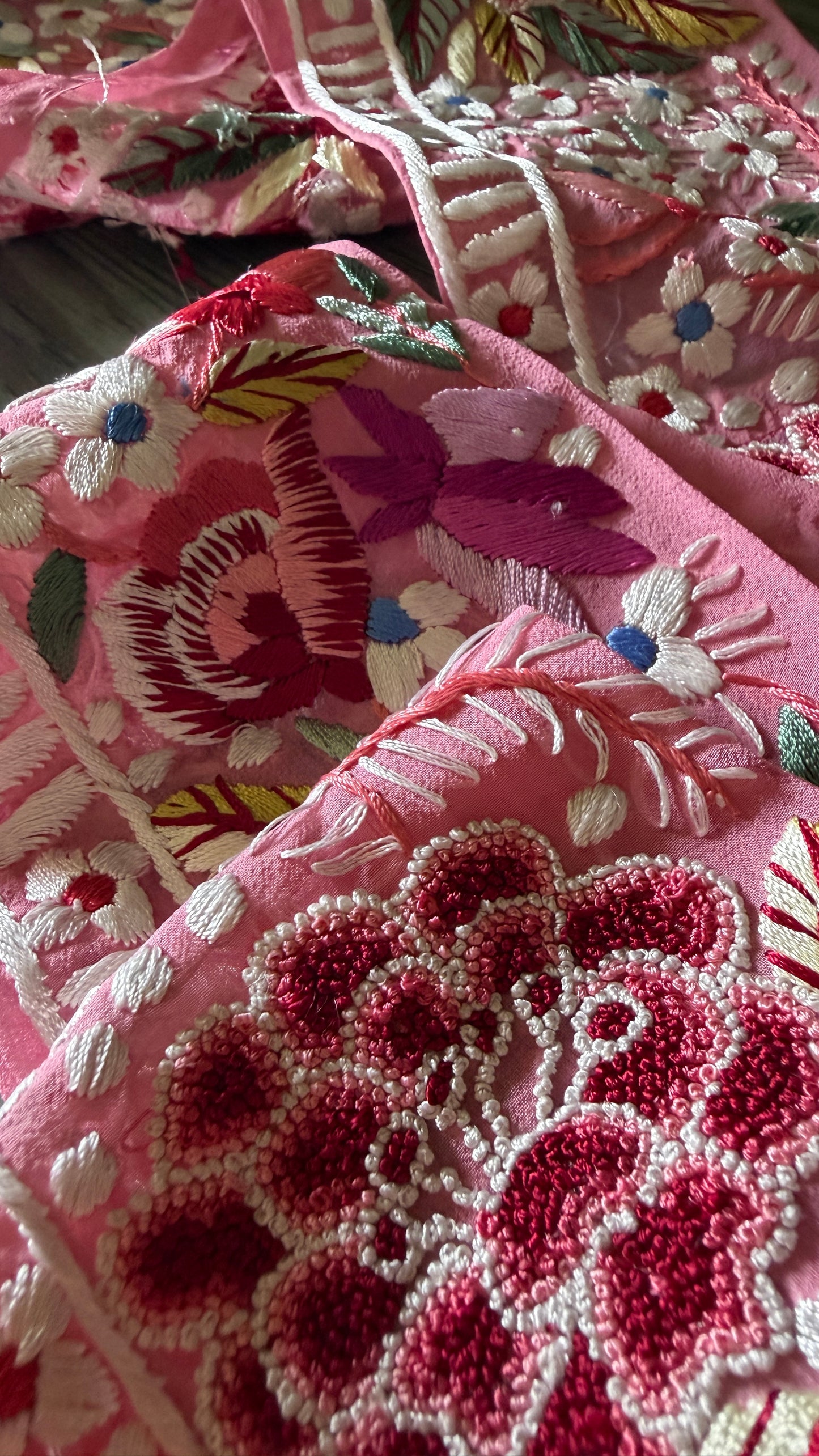 Exclusive Rose Pink Parsi Gara Border