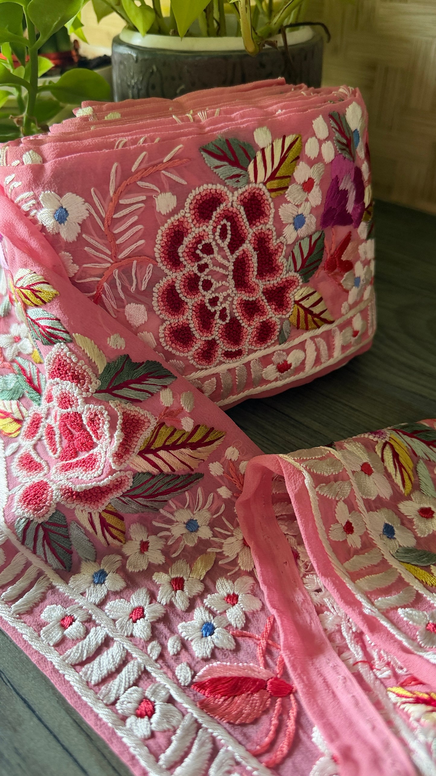 Exclusive Rose Pink Parsi Gara Border