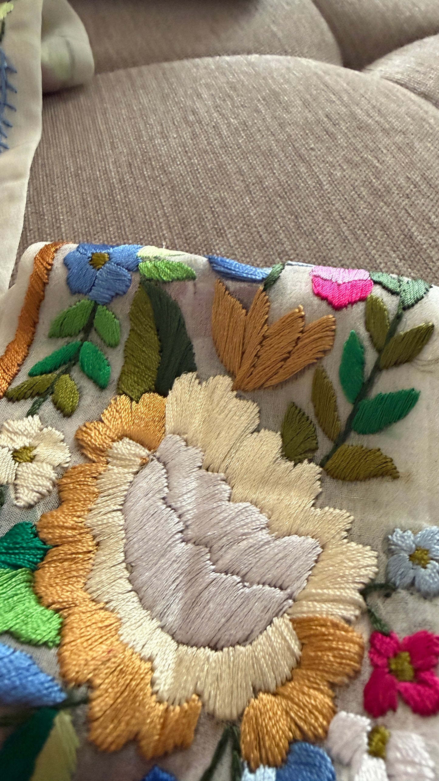 Exclusive Fine Embroidery Parsi Gara Border