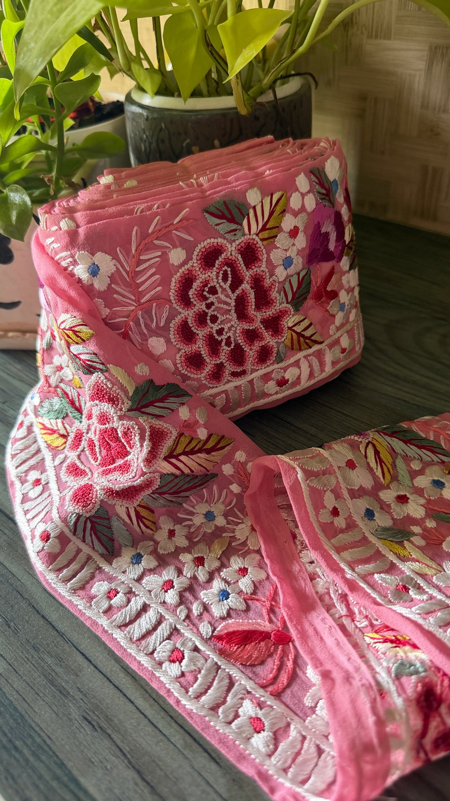 Exclusive Rose Pink Parsi Gara Border