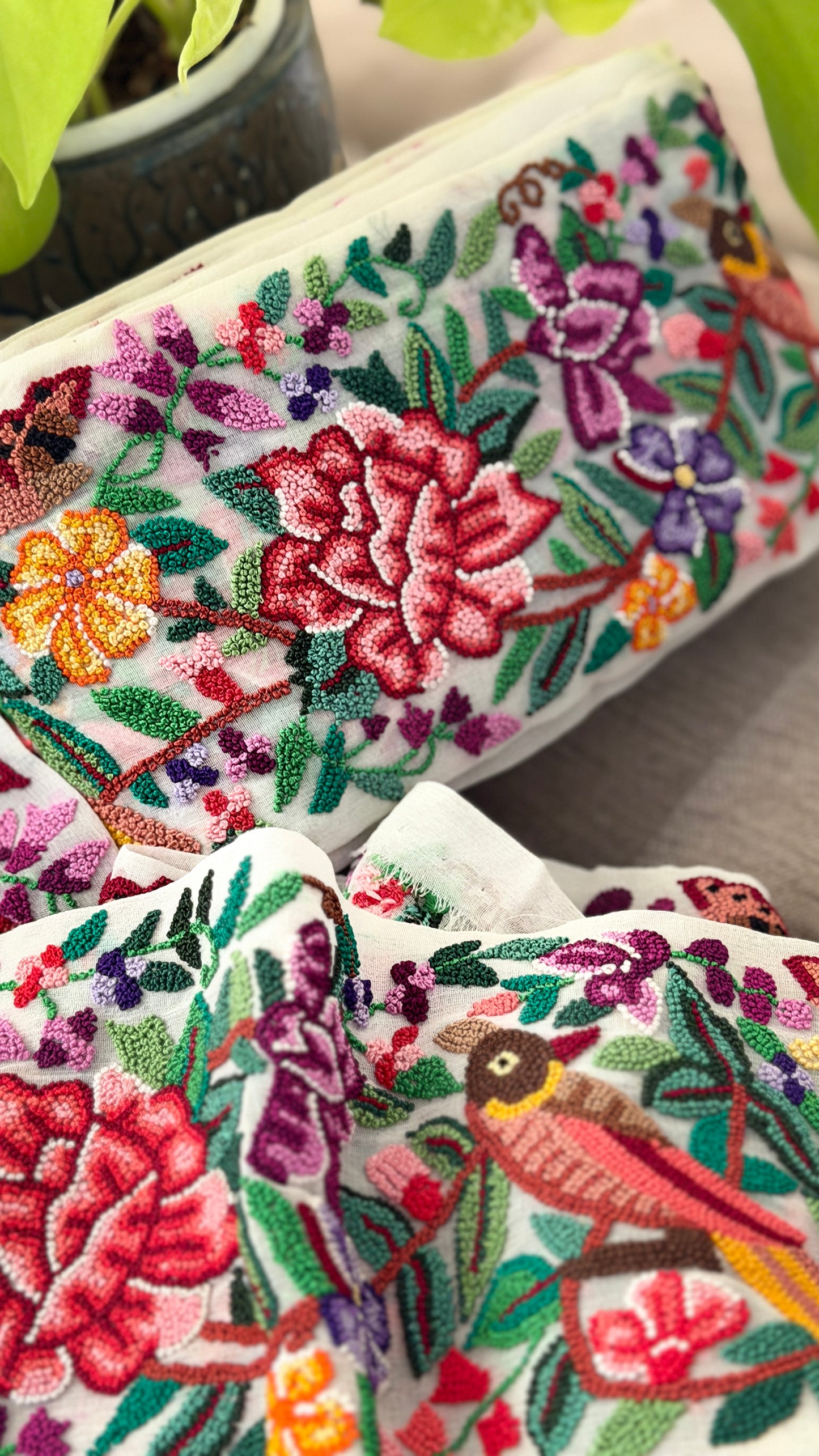 Exclusive French Knot Border (4 Inch)