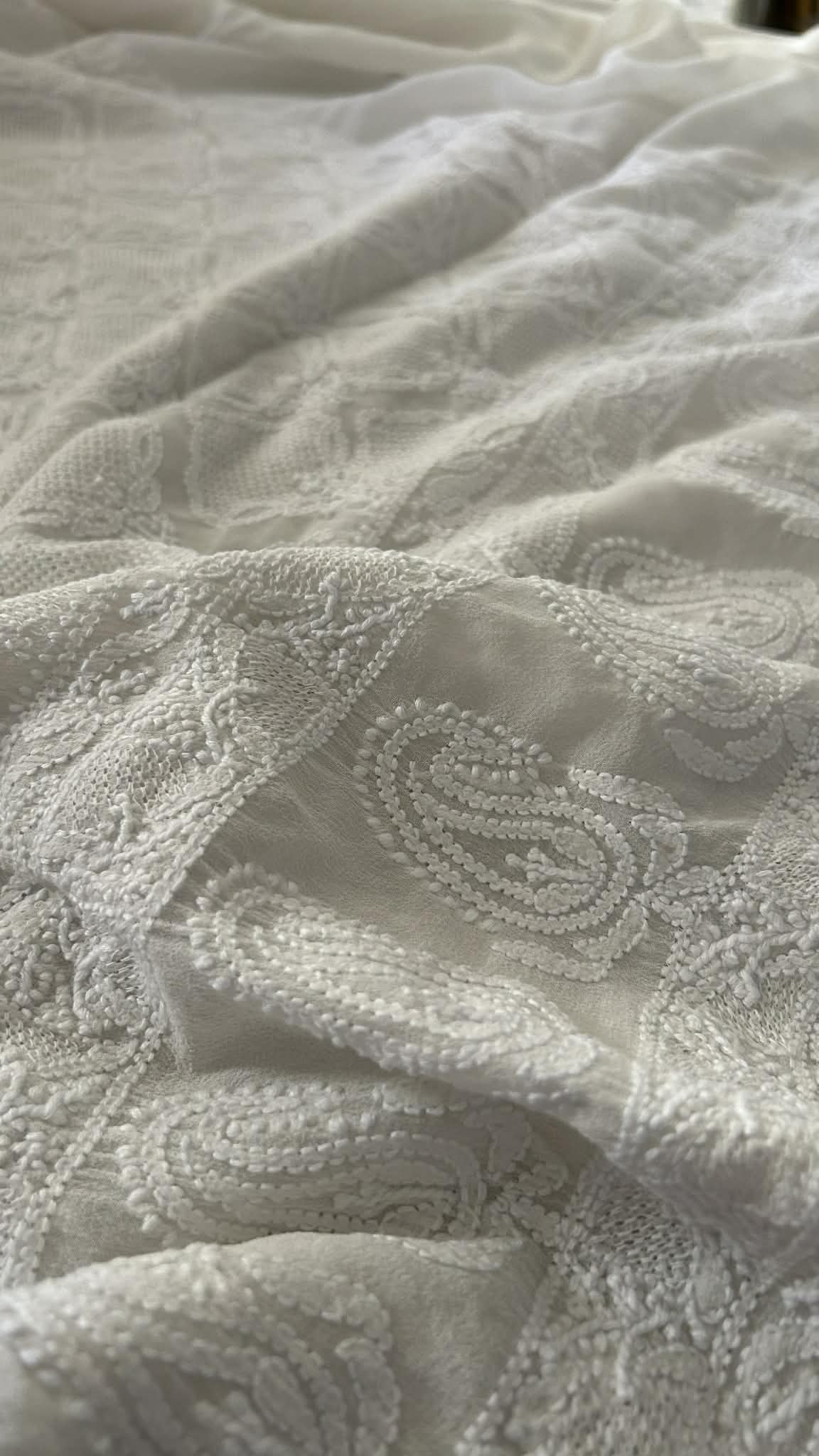 Ivory White Hand Jaali Lucknowi Chikankari Suit