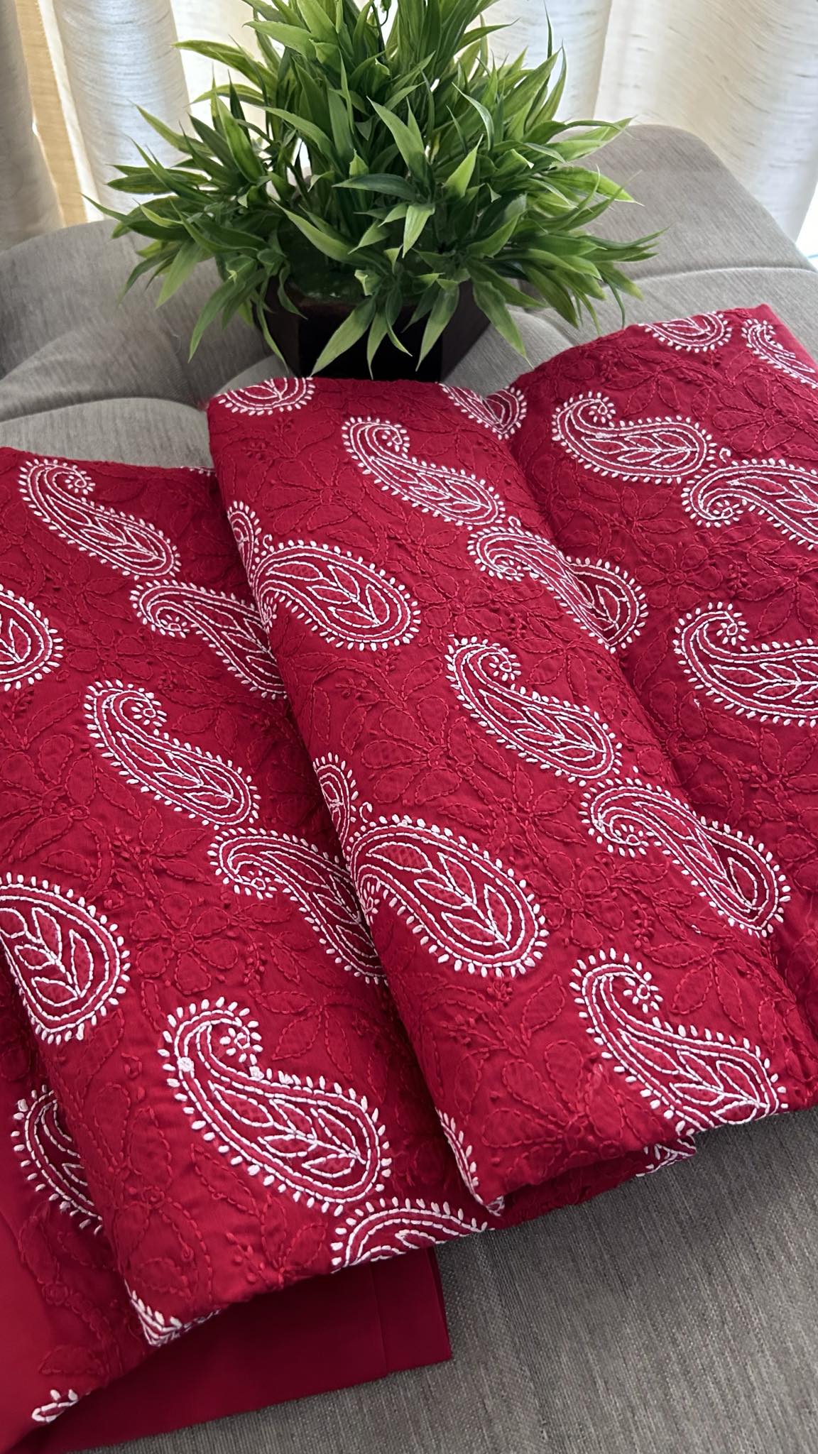 Red Cotton Chikankari Kurti Fabric (Kurti Fabric)