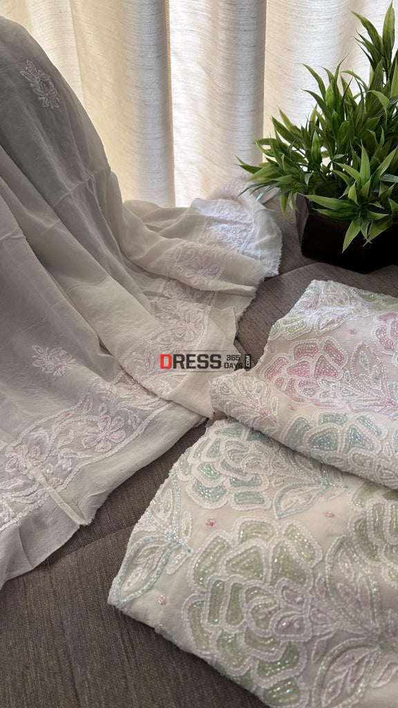 Heavy Cut Dana Work Chikankari Suit (Kurta & Dupatta) Chikankari Suits