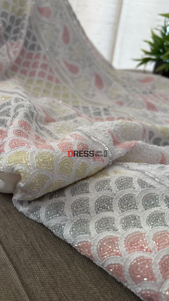 Sambhav Quilt Hub Vrouwen Pure Chikankari Kurta Broek Met Dupatta Zijde chanderi Digitale Print Duppta Set, Wit 1, M Sambhav Quilt Hub Vrouwen Pure Chikankari Kurta Broek Met Dupatta Zijde chanderi Digitale Print Duppta Set, Wit 1, M