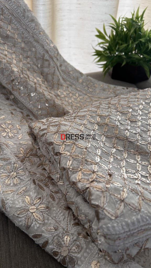 Ivory Gota Patti Lucknowi Lehenga Set Chikankari