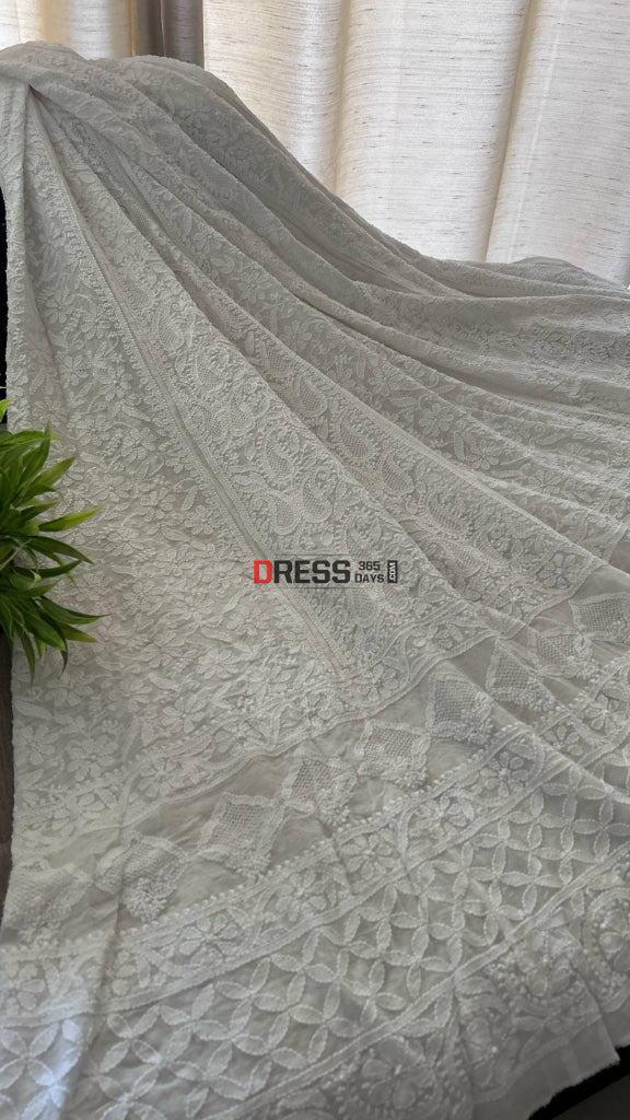 Ivory White Hand Jaali Lucknowi Chikankari Lehenga Set Chikankari Lehenga