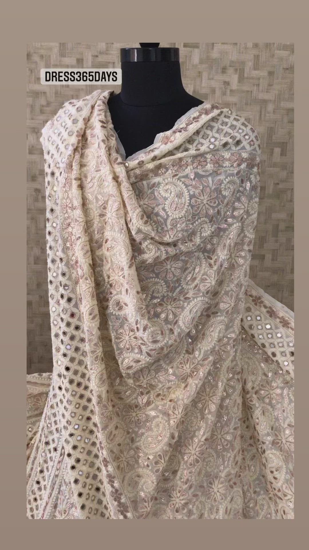 Mirror Lehenga Video