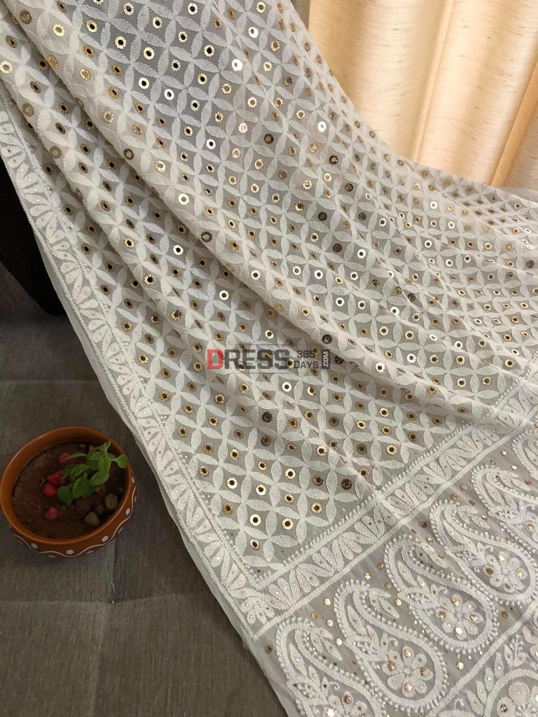 Ivory Lucknowi Dupatta With Ring Mukaish Chikankari